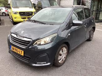 damaged passenger cars Peugeot 108  2014/11