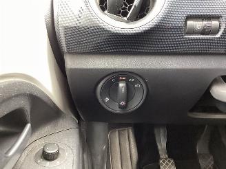 Volkswagen Up!  picture 11