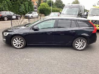 Volvo V-60 2.0 D4 picture 8