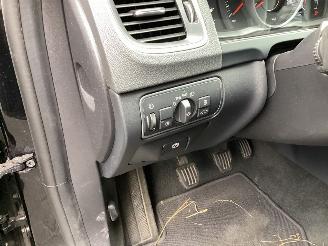 Volvo V-60 2.0 D4 picture 12