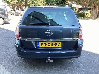 Opel Astra 16 16V picture 6