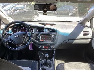 Kia Ceed 16 GDI picture 12