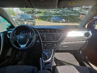 Toyota Auris 1.8 16V Hybrid picture 12