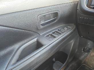 Mitsubishi Outlander 2.0 16v PHEV picture 14