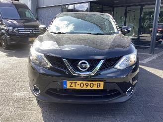 Nissan Qashqai 1.2 DIG-T picture 2