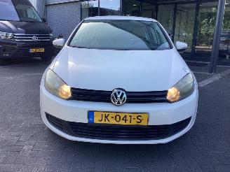 Volkswagen Golf 16 FSI picture 2