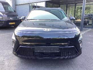 Hyundai Kona Long Range Pure edition  64.8 Kwh picture 2