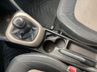 Hyundai I-10  picture 13