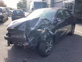 Coche siniestrado Hyundai I-20 i20 (GBB), Hatchback, 2014 / 2020 1.0 T-GDI 100 12V 2017/5