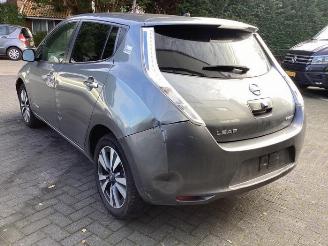Nissan Leaf Leaf (ZE0), Hatchback, 2010 / 2017 Leaf picture 7