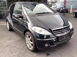 Mercedes A-klasse A (W169), Hatchback, 2004 / 2012 1.7 A-170 5-Drs. picture 3