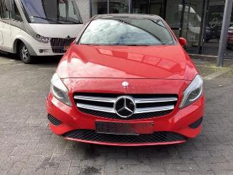 Mercedes A-klasse A (W176), Hatchback, 2012 / 2018 1.6 A-180 16V picture 2