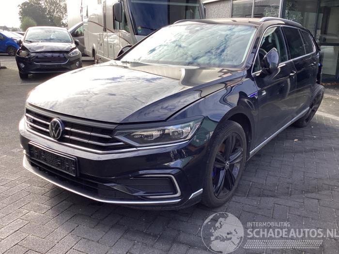 Volkswagen Passat Passat Variant (3G5), Combi, 2014 / 2024 1.4 GTE 16V