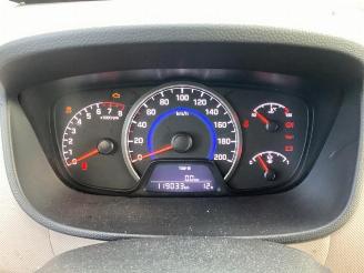 Hyundai I-10 i10 (B5), Hatchback, 2013 / 2019 1.0 12V picture 11
