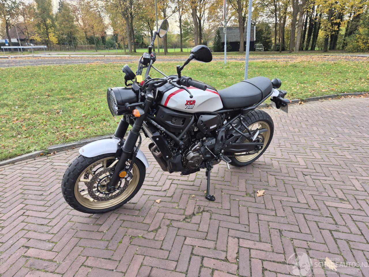 Yamaha  XSR 700 X TRIBUTE