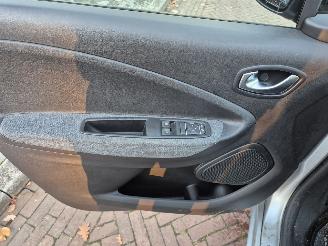 Renault Zoé Limitee Riviera 52 kWh picture 11