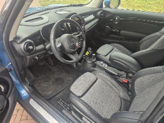 Mini Cooper 1.5 COOPER BUSINESS EDITION picture 11