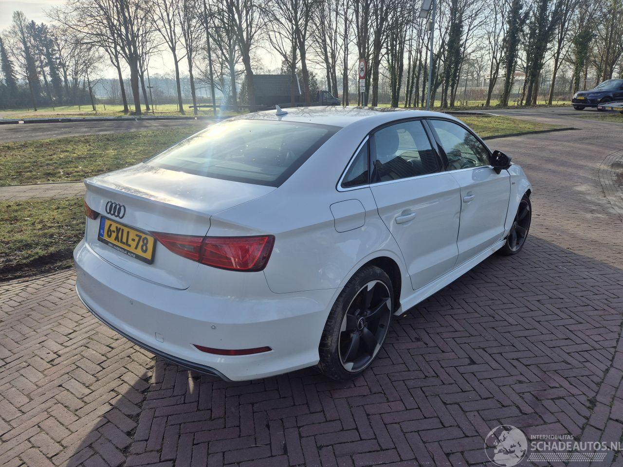 Audi A3 14 TFSI AMBITION