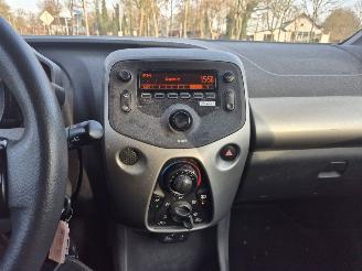 Peugeot 108 1.0 E-VTI ACTIVE picture 8