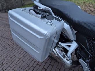 Honda VFR 1200 F ABS DCT Automaat! picture 12