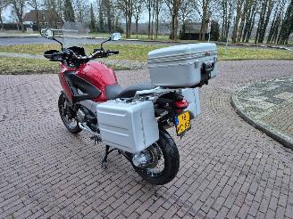 Honda VFR 1200 F ABS DCT Automaat! picture 6