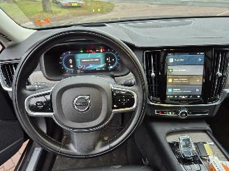 Volvo V-90 2.0 B4 Inscription picture 16
