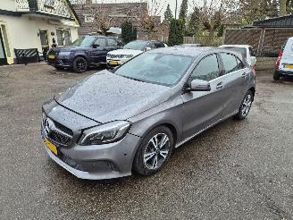Auto incidentate Mercedes A-klasse 180 d Business Solution 2017/5