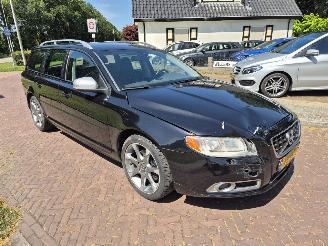 Volvo V-70 2.0T R-EDITION picture 4