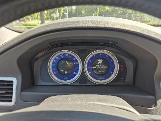 Volvo V-70 2.0T R-EDITION picture 14