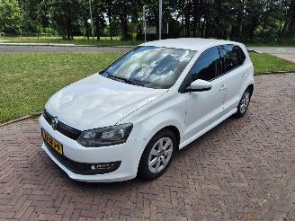  Volkswagen Polo 1.2 TDI Bleumotion Comfortline 2011/9