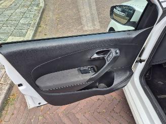 Volkswagen Polo 1.2 TDI Bleumotion Comfortline picture 10