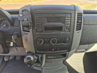 Volkswagen Crafter 2.0 TDI L2 H2 SCHADEVRIJ! picture 12
