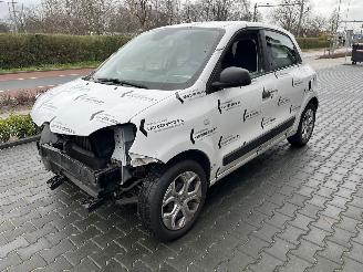 Coche accidentado Renault Twingo 1.0 SCe Life airco 2020/6
