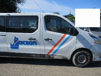 Renault Trafic  picture 2