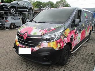 Renault Trafic  picture 2