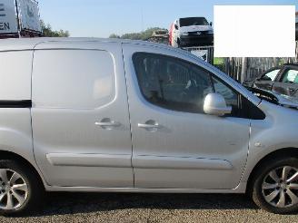Vrakbiler auto Peugeot Partner  2015/1