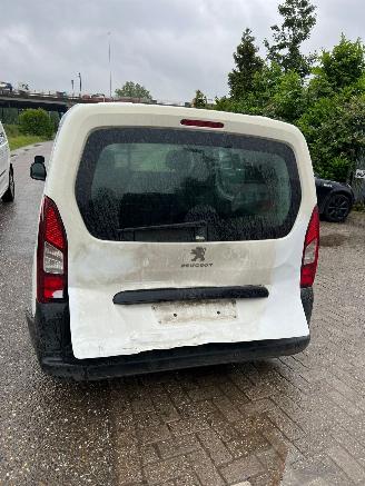 Peugeot Partner  picture 2