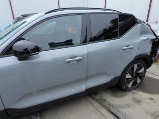 rozbiórka samochody osobowe Volvo EX40 EX40 (XZ), SUV, 2024 Single Motor 70 kWh 2024/10