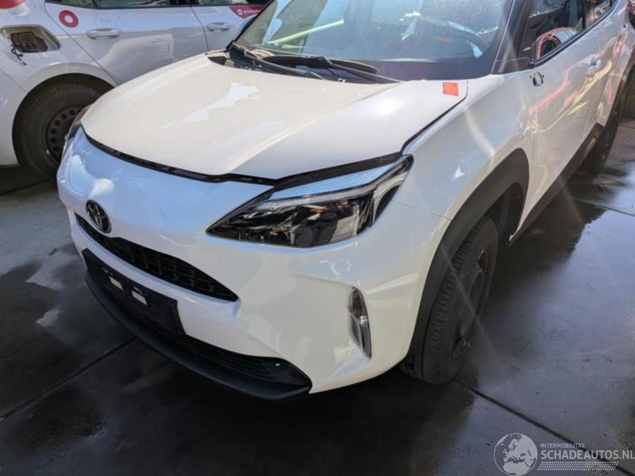 Toyota Yaris Cross Yaris Cross (PB1/PJ1), SUV, 2020 1.5 12V Hybrid 115
