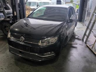 Vrakbiler auto Volkswagen Polo Polo V (6R), Hatchback, 2009 / 2017 1.4 TDI 12V 90 2016/3