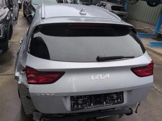 Kia Cee d Ceed Sportswagon (CDF), Combi 5-drs, 2018 1.0i T-GDi 12V picture 3