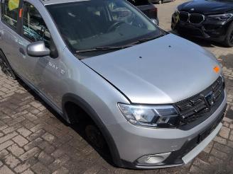 Vrakbiler auto Dacia Sandero Sandero II, Hatchback, 2012 0.9 TCE 12V 2017/6