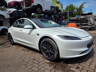 Vrakbiler auto Tesla Model 3 Model 3, Sedan, 2017 RWD 60 kWh 2025/11