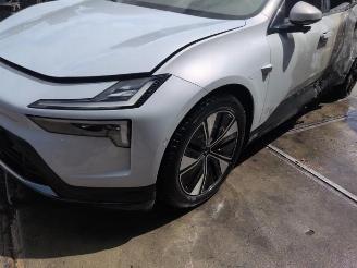 rozbiórka samochody osobowe Polestar 4 Polestar 4, SUV, 2023 Long Range Single Motor 100 kWh 2024/9