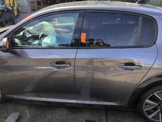 rozbiórka samochody osobowe Peugeot 208 208 II (UB/UH/UP), Hatchback 5-drs, 2019 1.2 Vti 12V PureTech 130 2022/2