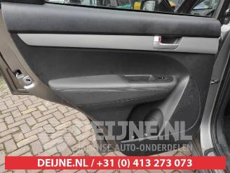 Kia Sorento Sorento II (XM), SUV, 2009 / 2015 2.4 16V 4x2 picture 11