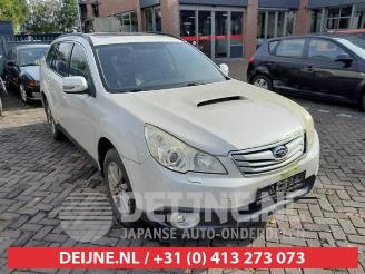 Vrakbiler auto Subaru Legacy Legacy Wagon (BR), Combi, 2009 / 2014 2.0 D 16V 2009/8