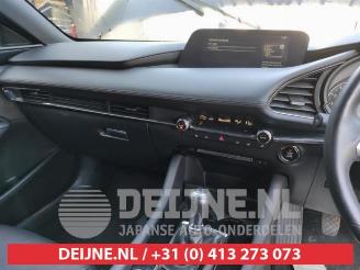 Mazda 3 3 Sport (BP), Hatchback, 2018 2.0 SkyActiv-G 165 16V picture 17