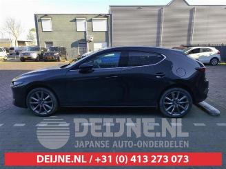 Mazda 3 3 Sport (BP), Hatchback, 2018 2.0 SkyActiv-G 165 16V picture 4