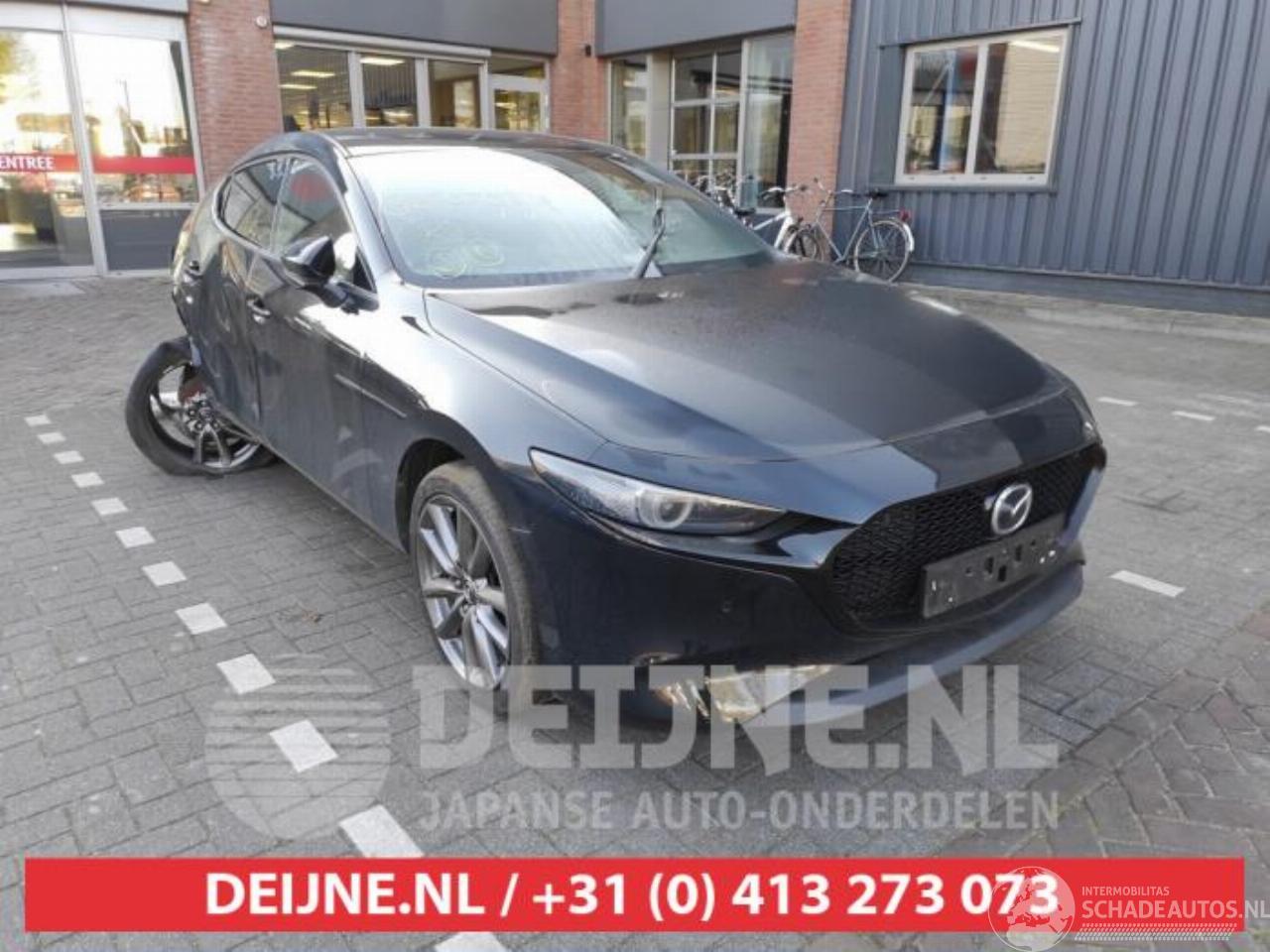 Mazda 3 3 Sport (BP), Hatchback, 2018 2.0 SkyActiv-G 165 16V